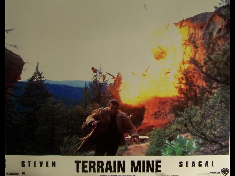 Photo du film TERRAIN MINÉ - ON DEADLY GROUND