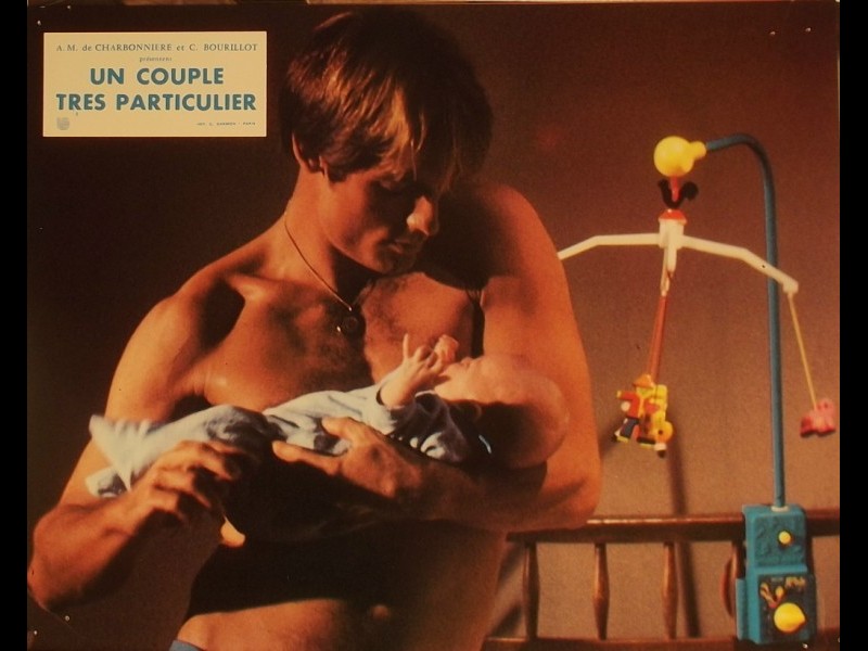 Photo du film COUPLE TRES PARTICULIER (UN) - A DIFFERENT STORY