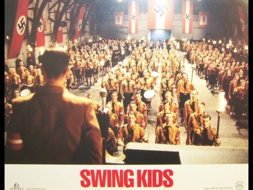 SWING KIDS