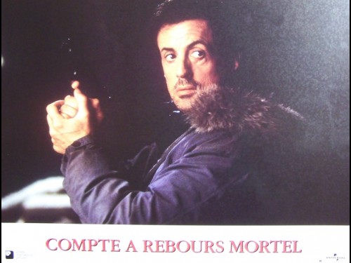 COMPTE A REBOURS MORTEL - Titre original : D-TOX -