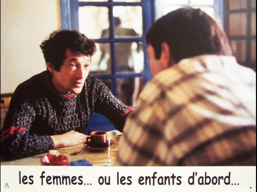 LES FEMMES OU LES ENFANTS D'ABORD