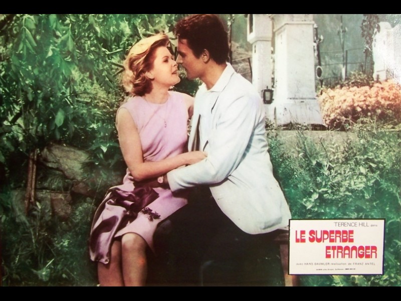 Photo du film LE SUPERBE ETRANGER - Titre original : RUF DER WALDER