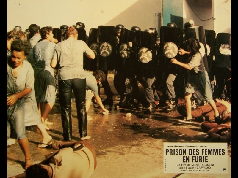 Photo du film PRISON DES FEMMES EN FURIE - FEMINE IN FUGA