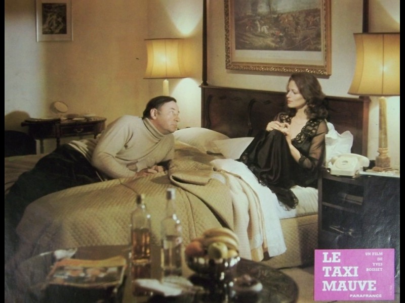 Photo du film TAXI MAUVE (LE) - LE TAXI MAUVE