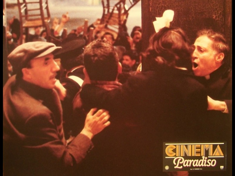 Photo du film CINEMA PARADISO - NUOVO CINEMA PARADISO