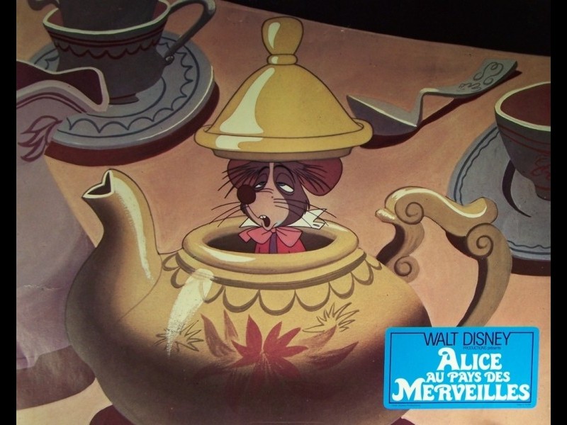 Photo du film ALICE AU PAYS DES MERVEILLES - ALICE IN WONDERLAND