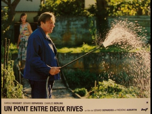 PONT ENTRE DEUX RIVES (UN)