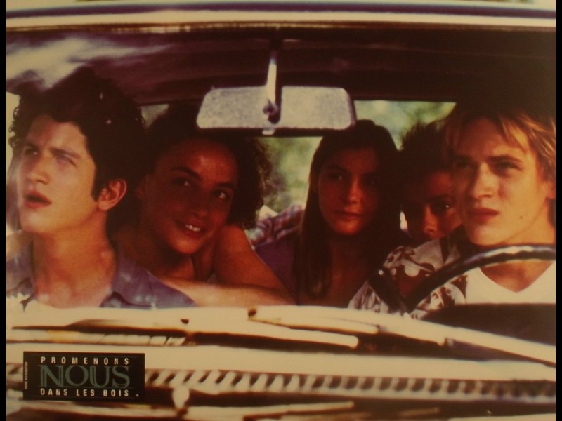 Photo du film PROMENONS NOUS DANS LE BOIS PHOTOS DE CINEMA
