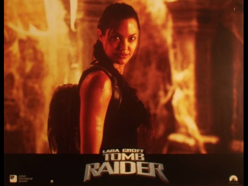 TOM RAIDER LARA CROFT