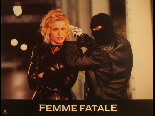 FEMME FATALE