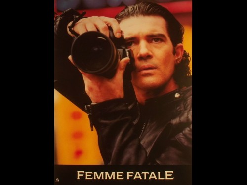 FEMME FATALE