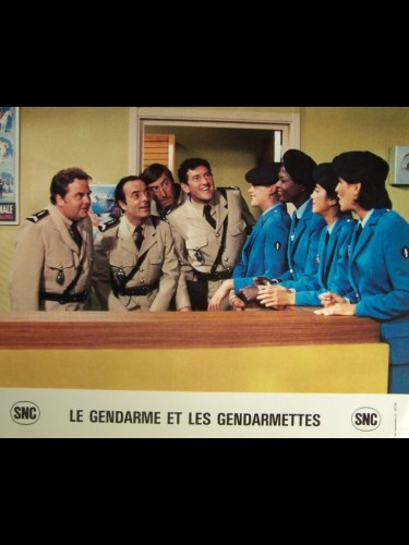 GENDARME ET LES GENDARMETTES (LE)