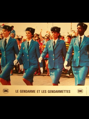 GENDARME ET LES GENDARMETTES (LE)